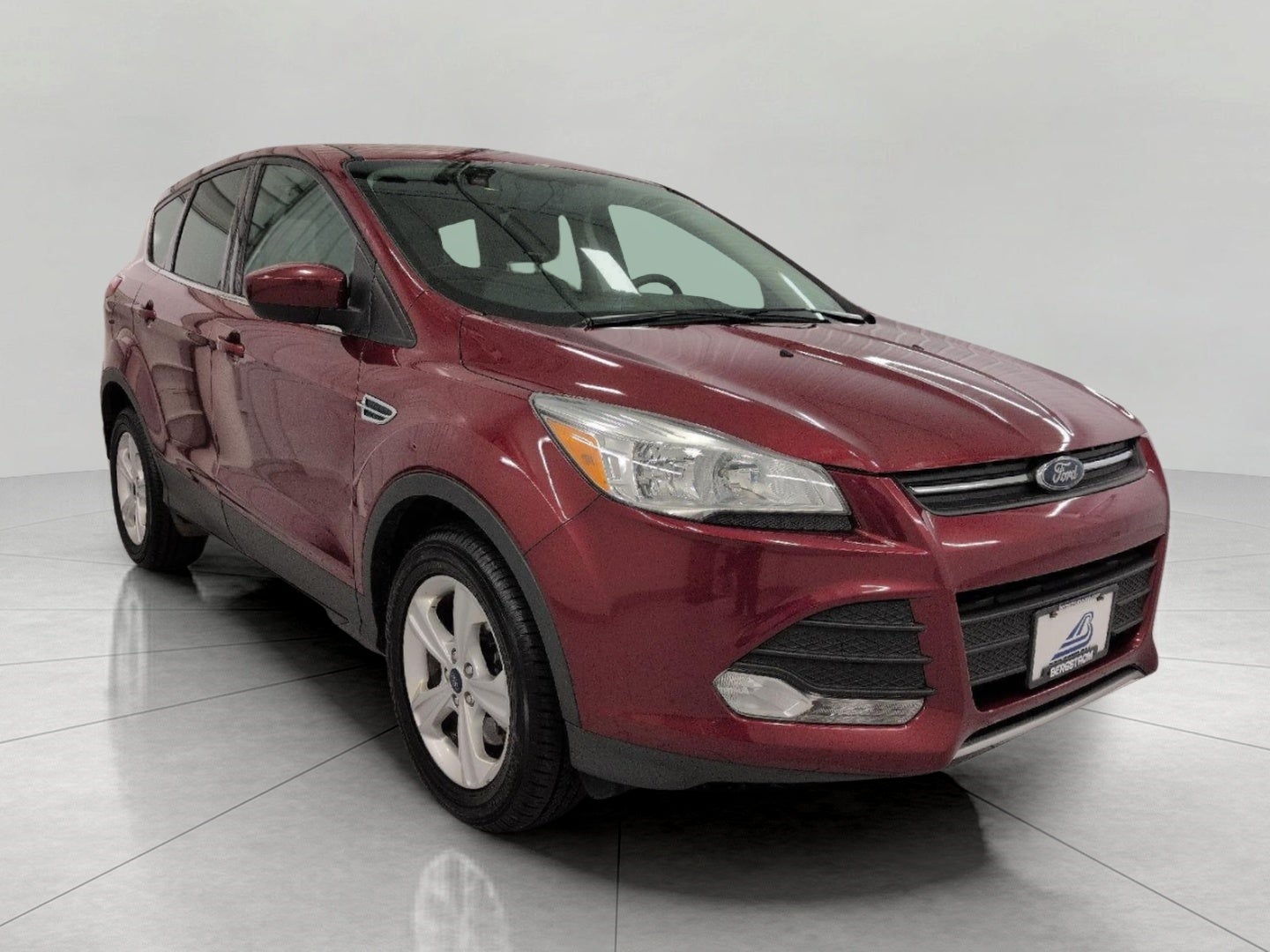 2016 Ford Escape 4WD 4dr SE in Other — front three-quarter view