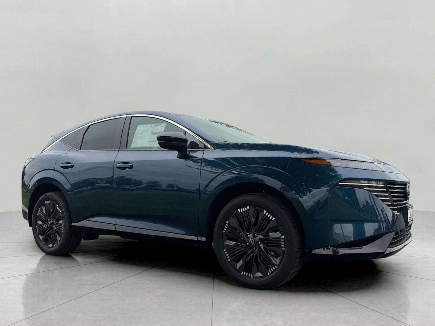 2026 Nissan Murano AWD Platinum in Aurora Blue Pearl Metallic — front three-quarter view